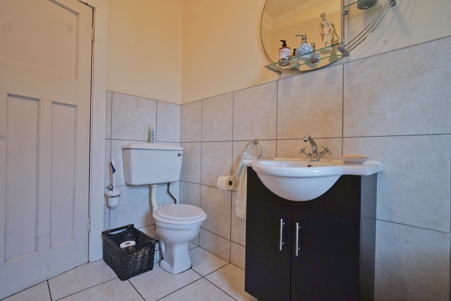 4 Bedroom Property for Sale in Vincent Heights Eastern Cape